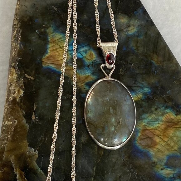 Sterling Silver 925 Bezel Set Oval Labradorite Garnet Pendant Necklace 20" Chain - Picture 4 of 16